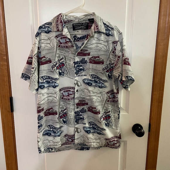 Newport Blue Shirt Mens Size L Raceway Short Sleeve Button Down Graphic - Picture 1 of 1